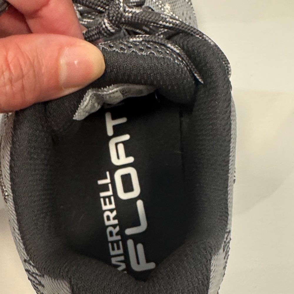 Merrell Moab Flight women’s training shoes Black and Gray Athletic Shoes - Picture 4 of 6